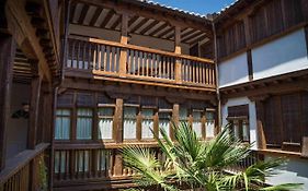 La casa de los Infantes by Toledo AP